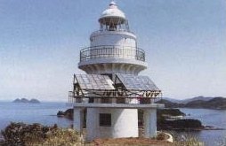 尾上島灯台の写真